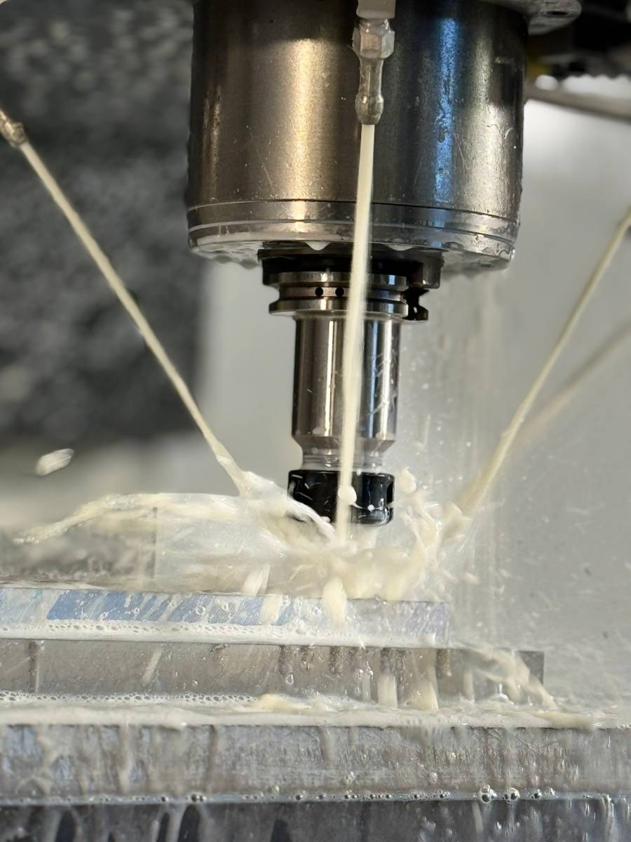 usinage cnc et usinage sur mesure industriel à la ciotat par aca plastiques