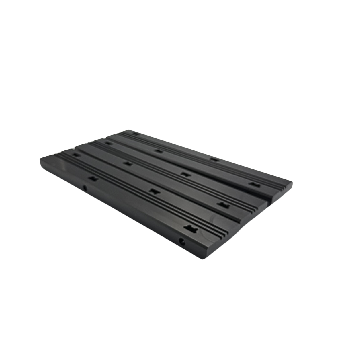 usinage cnc naval à la ciotat pièce plastique sur mesure pour environnement maritime aca plastiques