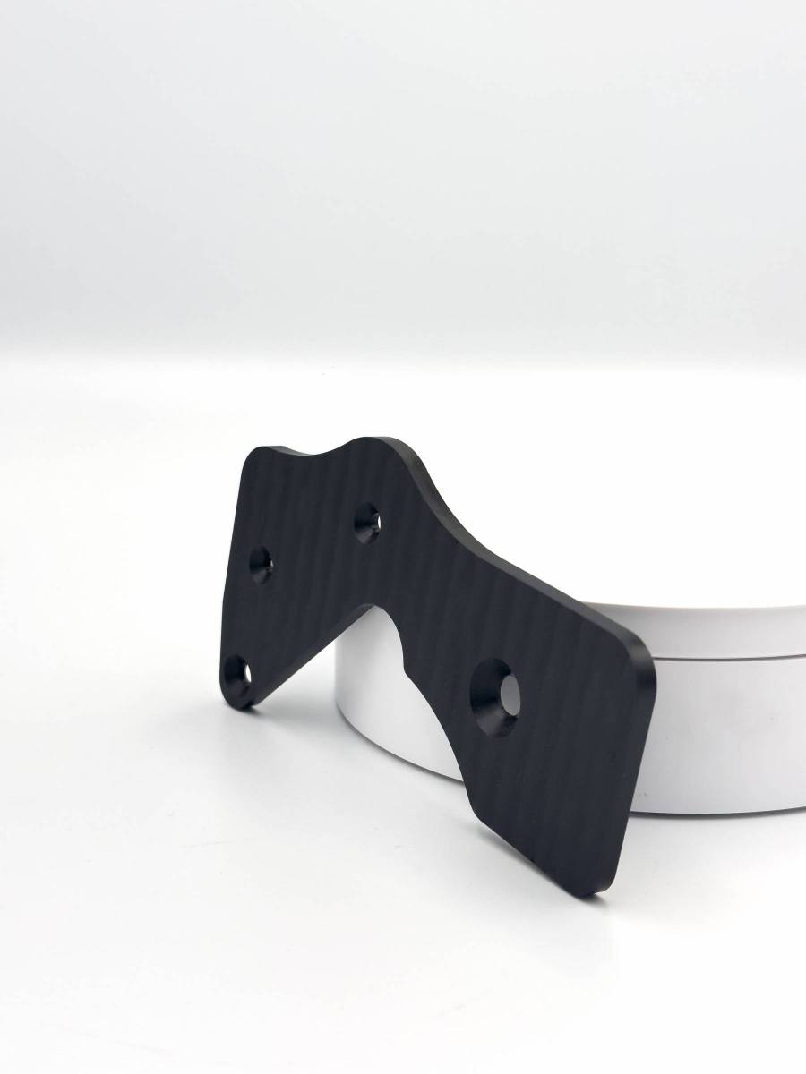 Platine sur mesure en PEHD à Toulon