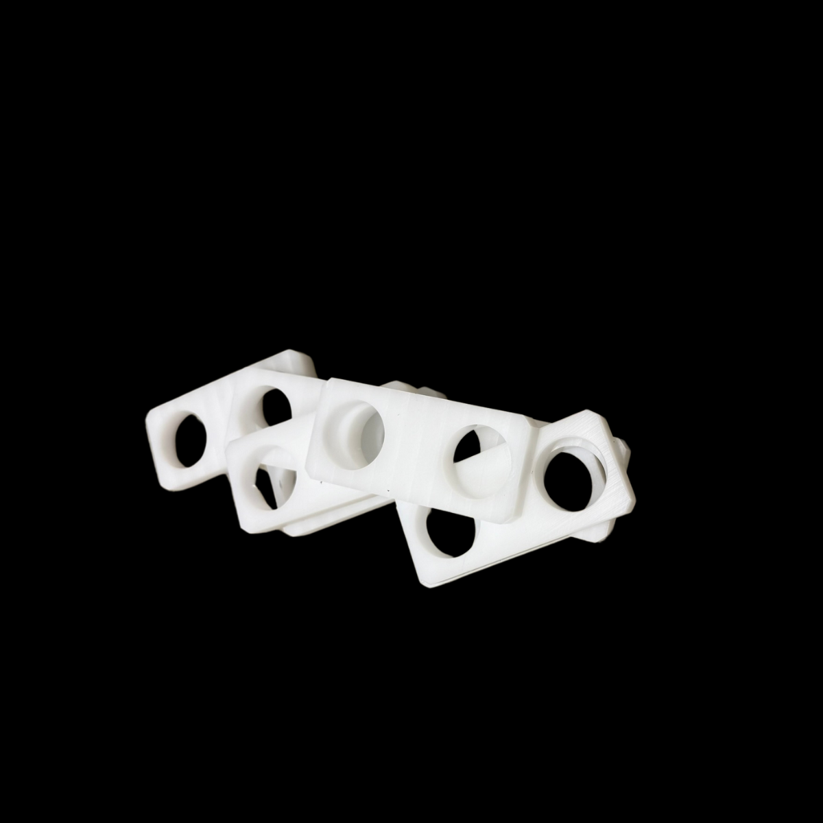 guides en pehd 500 usinés sur mesure pour un client industriel à nantes