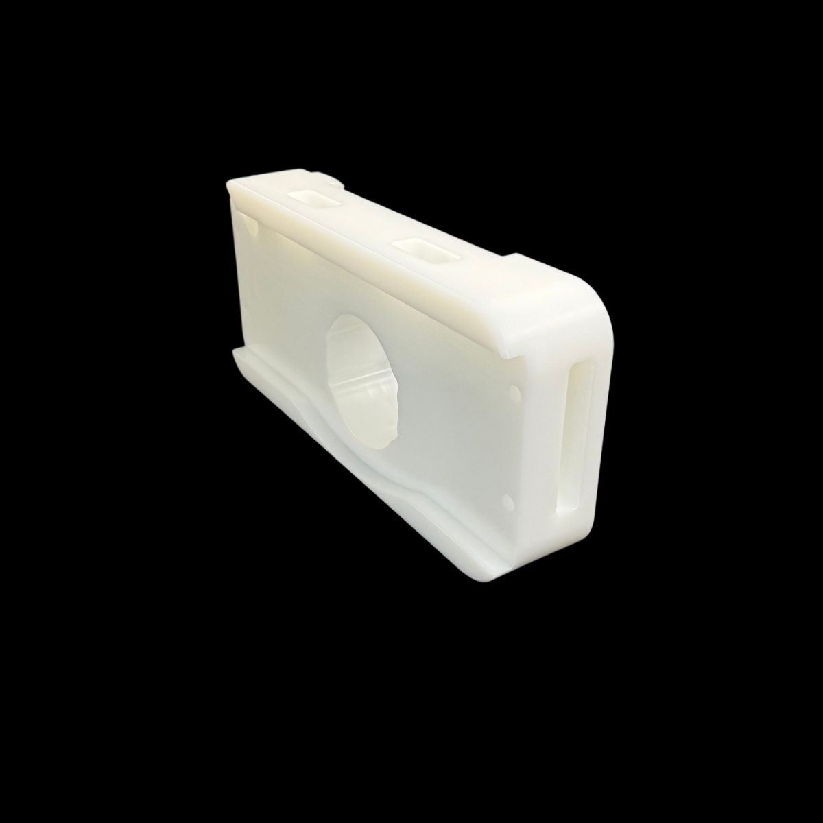 élément isolant en plastique technique pehd 500 usiné sur mesure à nantes