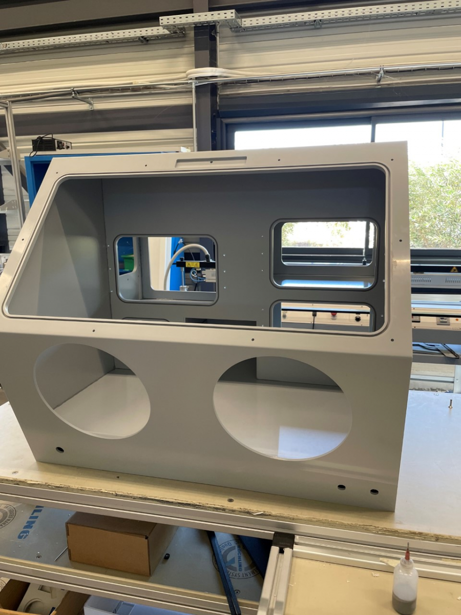 Conception bornes plastiques sur mesure dans le médical