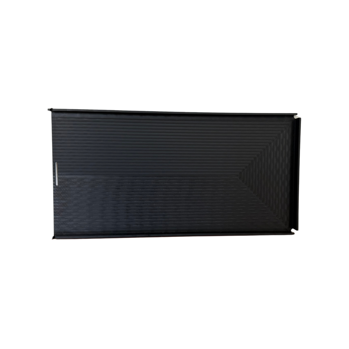 panneau plastique usiné par découpe et pliage à clermont-ferrand - vue de face