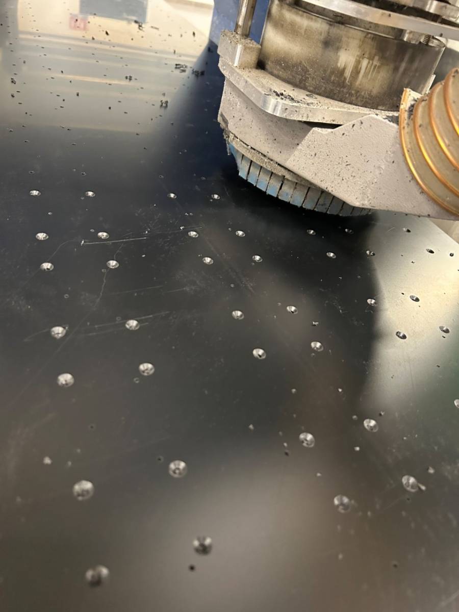 Usinage de face avant en plastique sur mesure Made In France